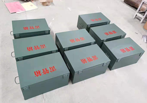 留坝炸药箱和雷管箱一般是怎么存放的？